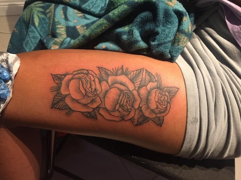Gray's Ink - Photo 2